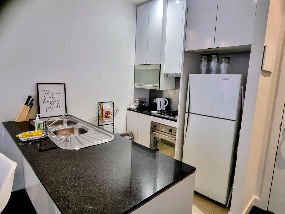 Collins Central 2-Bd Apartment With Pre-Reserve Parking Melbourne Exterior photo